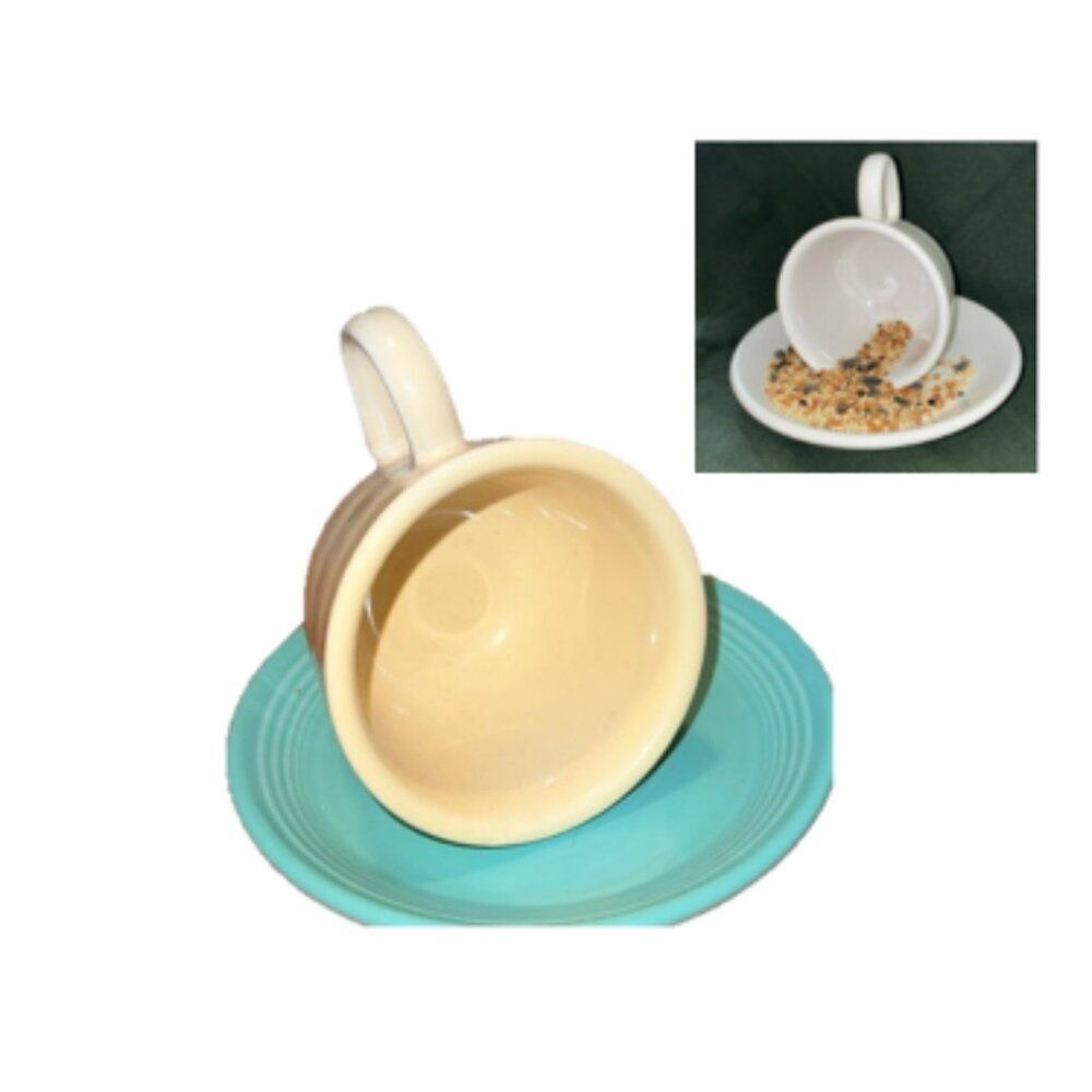 FIESTAWARE Bird feeder